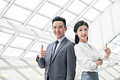 DO THE GAME—— 揭秘游戏开发背后残酷真相的纪实真人秀